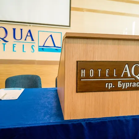 Отель Aqua