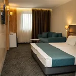 Aqua Hotel 4*