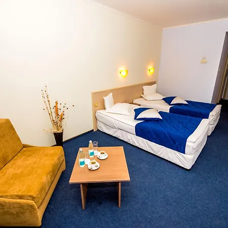 Aqua Hotel