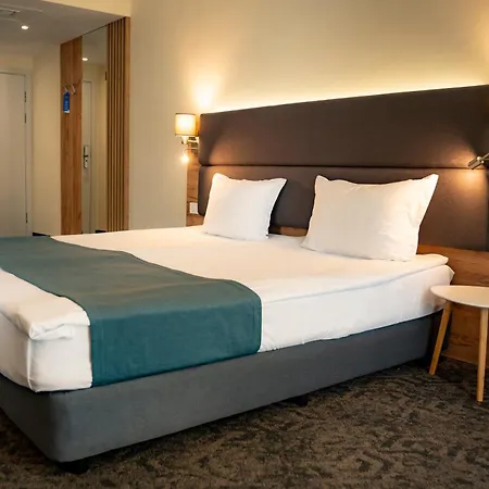 Aqua Hotel