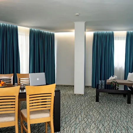 Hotel Aqua